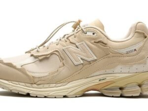 New Balance 2002R Protection Pack Sandstone